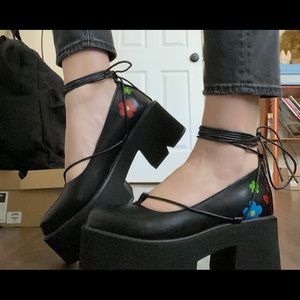 Lamoda platform shoes